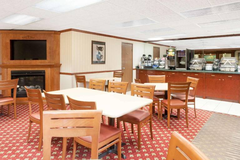 Baymont by Wyndham Bridgeport/Frankenmuth — photo 4