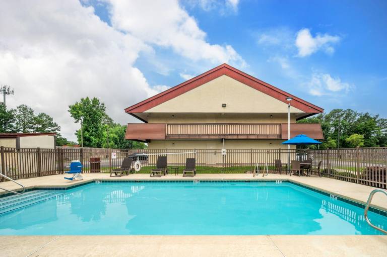 Red Roof Inn Virginia Beach — photo 4