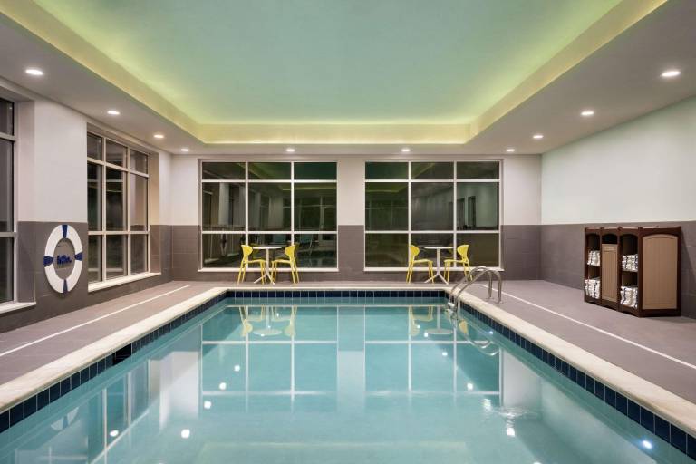 Tru by Hilton Sandusky — photo 5