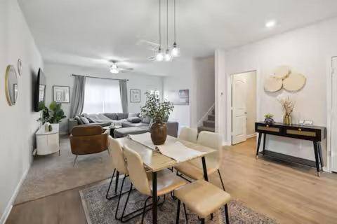 Luxurious Private Room, Parking, Garden, Close to Downtown Dallas — photo 3