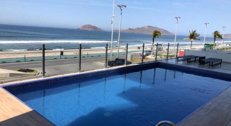 Lovely rental apartment with pool | Next to the beach | Pet-friendly — photo 2