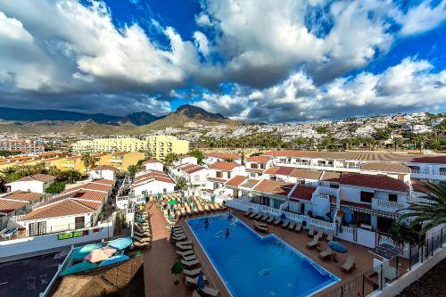 Rental apartment with barbeque, patio & pool | Close to the beach | Pets allowed — photo 5