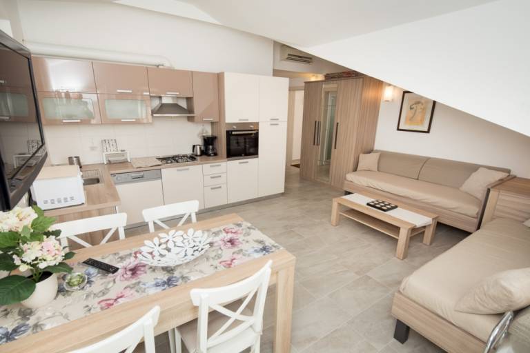 Ferienwohnung in Rovinj mit Meerblick, Balkon, Klimaanlage, W-LAN (3482-11) — photo 5