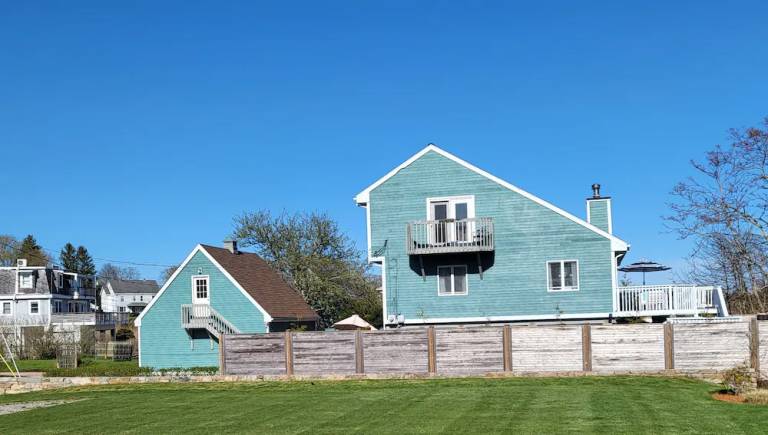 House  Stonington