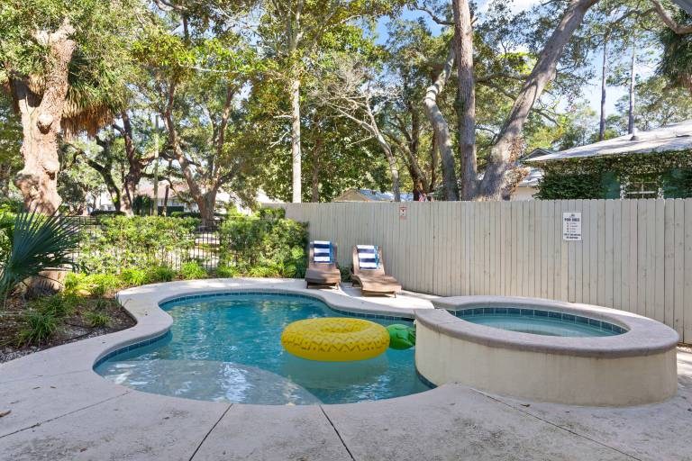 After Dune Delight - 626 Beachview Drive — photo 2