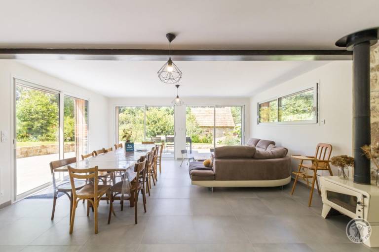 Gite with barbecue, yard & terrace — photo 2