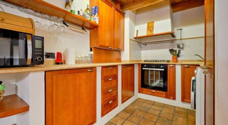 Rental apartment with 2 rooms for 5 persons — photo 3