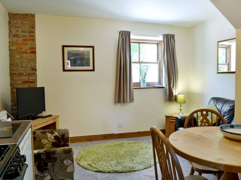 Cottage with 2 rooms for 3 persons — photo 4
