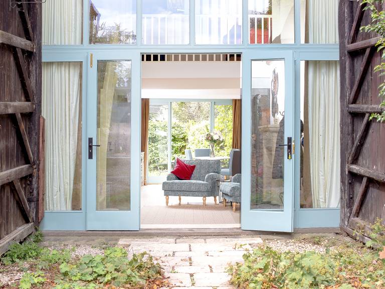 Cabin  Petty France