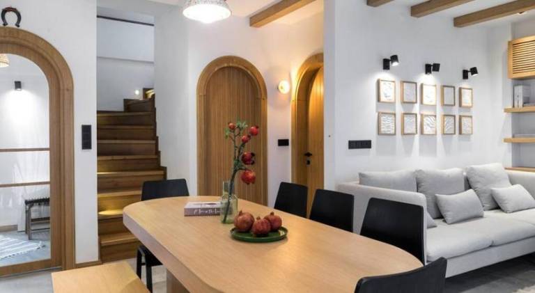 120 m&sup2; Villa