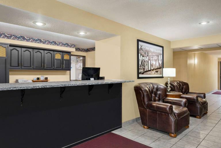 Super 8 By Wyndham Maysville Ky — photo 2
