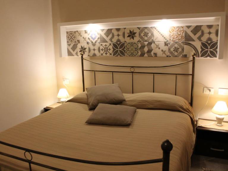 Beautiful rental apartment with barbecue, pool & garden | Pets allowed — photo 5