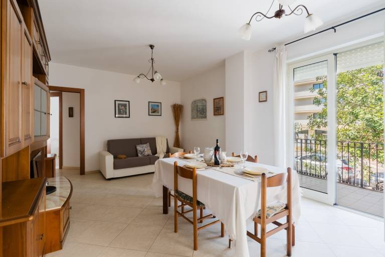 House with fast internet | City view | Next to the beach | Pet-friendly — photo 3