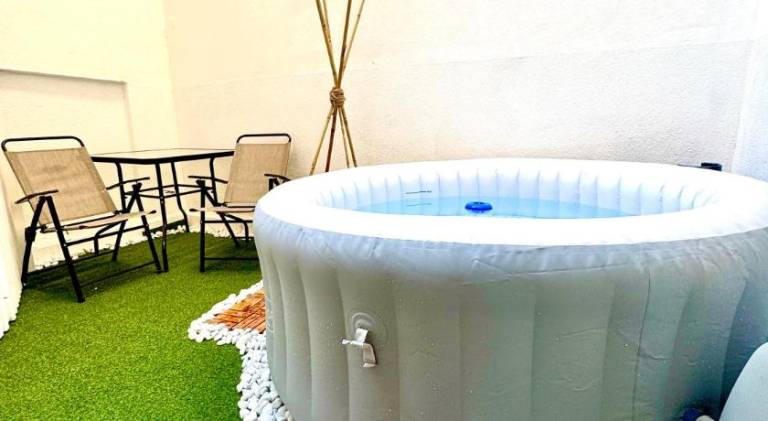 Wonderful rental apartment with hot tub | Next to Palermo Cathedral | Good for workation | Pets allowed — photo 3
