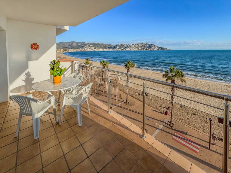 Rental apartment with terrace — photo 3