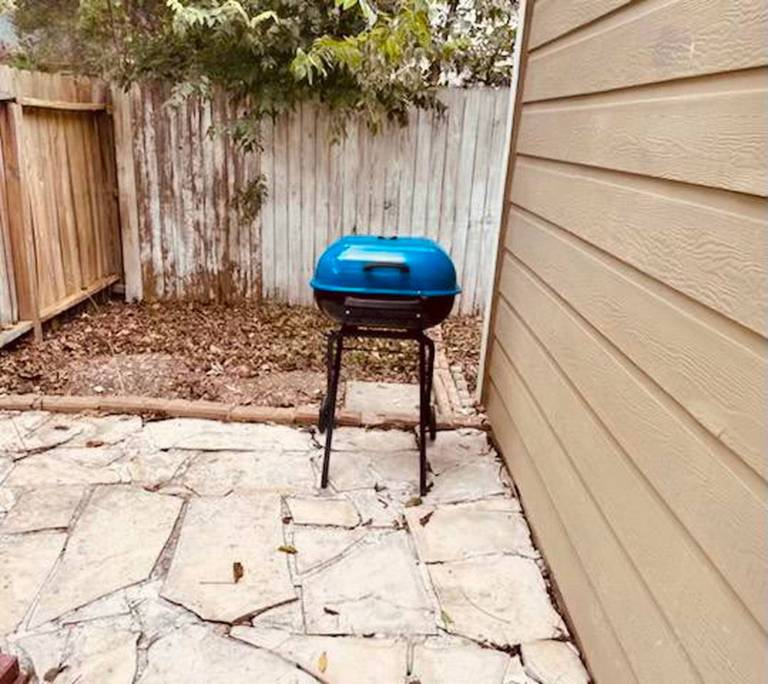 Vacation home with barbecue & yard | Perfect for remote work — photo 5