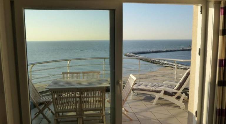 Rental apartment with 2 rooms for 6 persons — photo 2