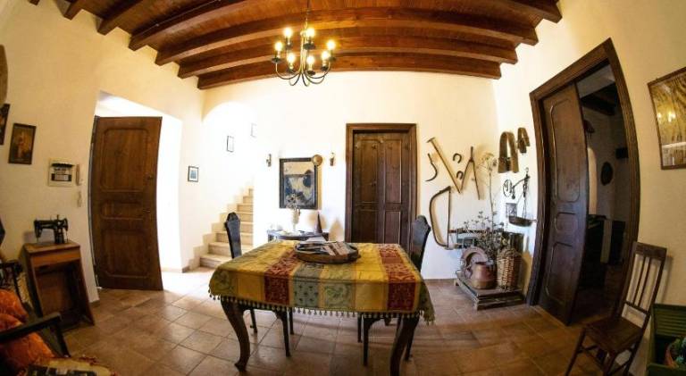 Spacious house with sea view — photo 2