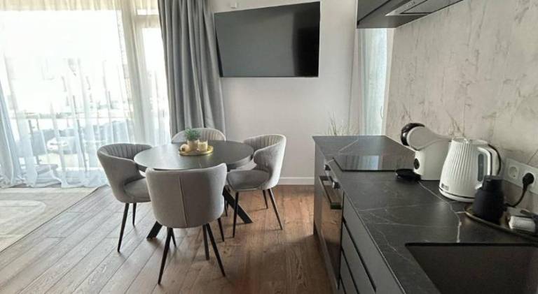 Beautiful holiday apartment with pool & jacuzzi | Pets allowed — photo 4