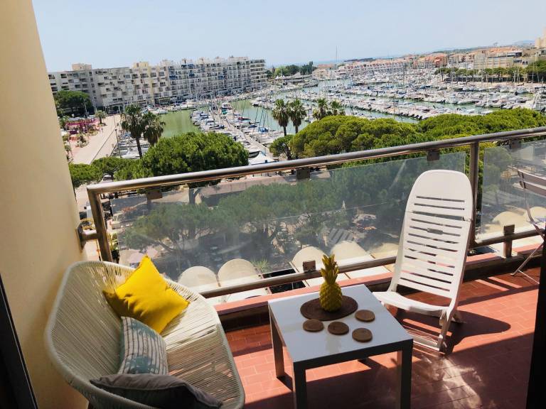 Holiday apartment with terrace | Beach nearby | Perfect for remote work | Pets are welcome in Mauguio