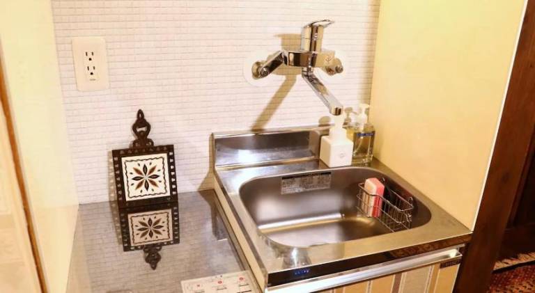 Lovely rental apartment with pool & BBQ | Close to Sensō-ji | Perfect for remote work | Pets are welcome — photo 2