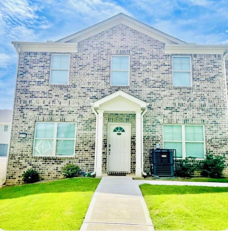 House Jonesboro