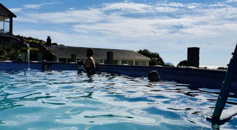 House with pool & hot tub | Beach nearby | Dogs allowed — photo 5