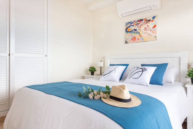 Pleasant holiday apartment with terrace, pool & yard | Close to the beach | Pet-friendly — photo 2