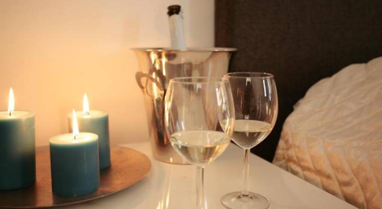 Serviced apartment with 2 rooms for 127 persons — photo 5