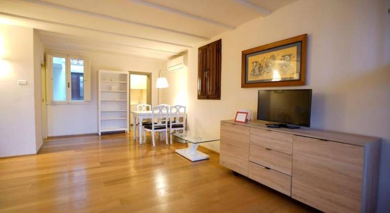 Holiday apartment | Next to Florence Cathedral — photo 2