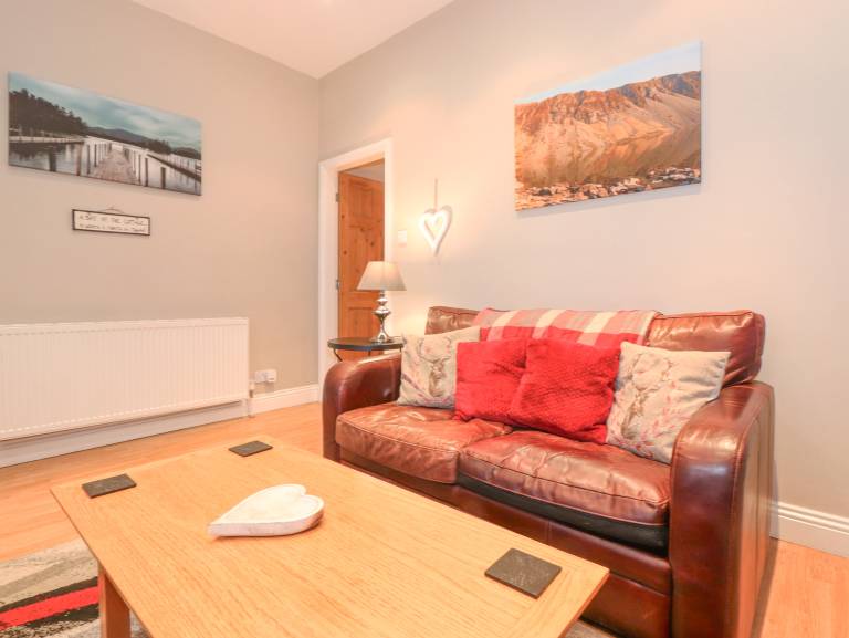 Children-friendly pleasant cottage with garden | Beach view | Pets allowed — photo 4