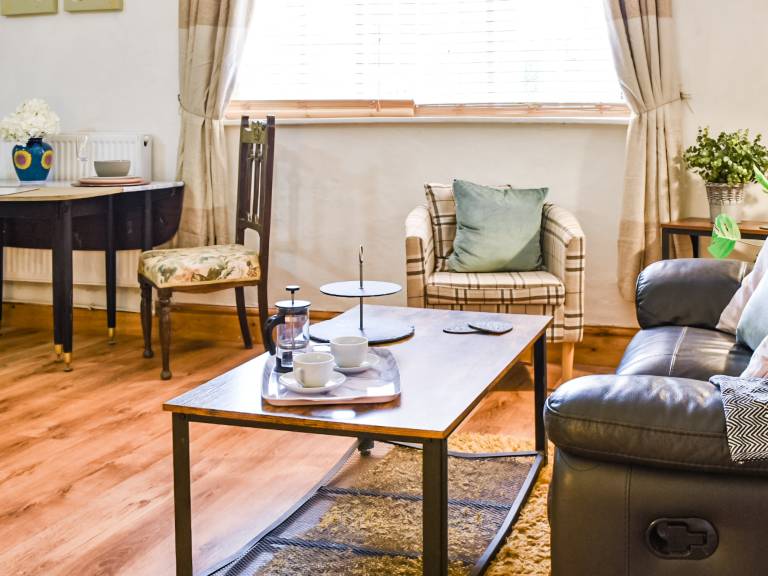 Child-friendly cottage | River view | Pets are welcome — photo 3