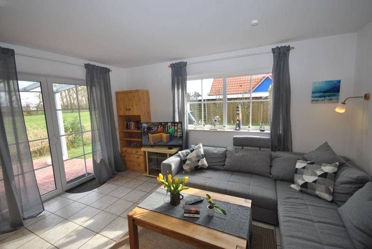Komfortable und helle Feriendoppelhaushälfte mit überdachter Terrasse. — photo 4