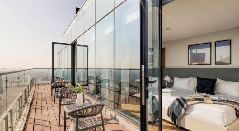 Beautiful serviced apartment with terrace | Pet-friendly — photo 2