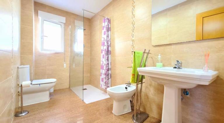 Holiday apartment with terrace | Close to the beach | Pet-friendly — photo 2
