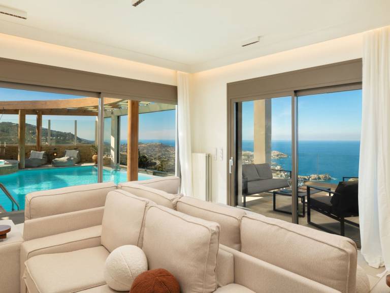 Vacation home with sauna, private pool & BBQ | Sea view — photo 4
