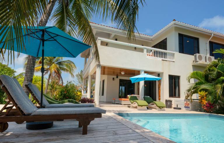 Children-friendly beautiful villa with BBQ, pool & terrace | Water view | Close to the beach | Pet-friendly — photo 2