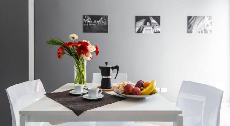 Rental apartment | Next to Two Towers — photo 3