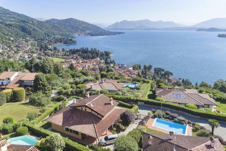 Villa Arona