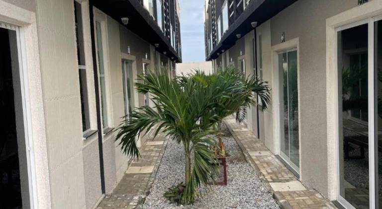Holiday apartment with pool — photo 4