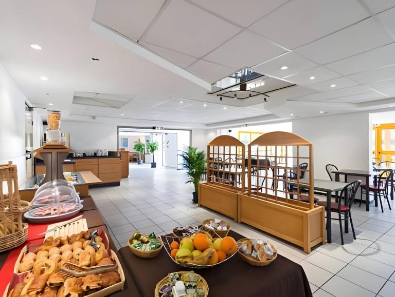 B&B HOTEL Aubagne Gémenos — photo 3