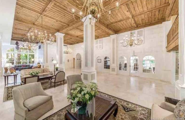 Apartment  Palm Beach
