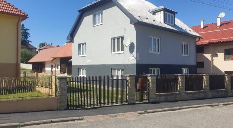 Ubytovanie s raňajkami  Uhorská Ves