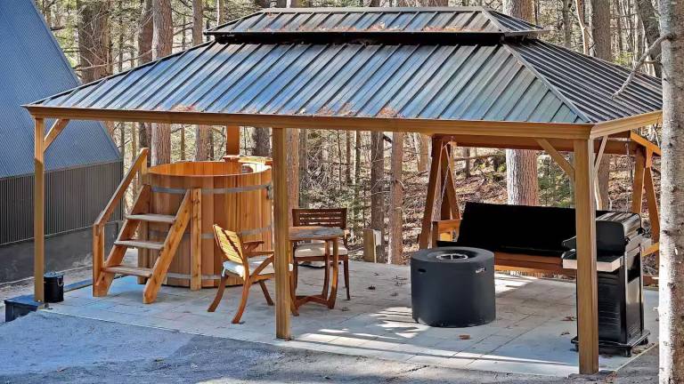 Chalet  Wiscasset