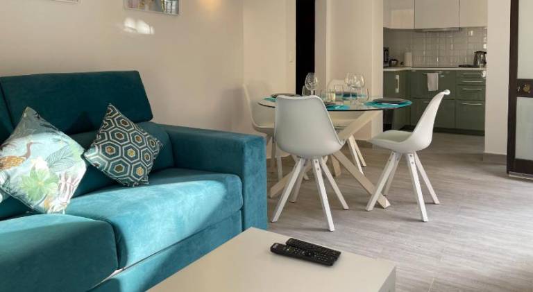Rental apartment with terrace & barbecue in Loulé