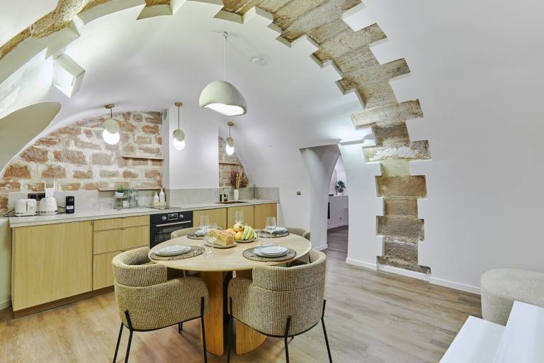 Superb New Apartement Le Marais Place des Vosges