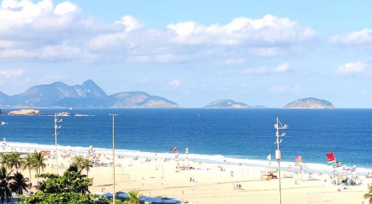 Nice holiday apartment | Close to the beach | Pets are welcome in Leme