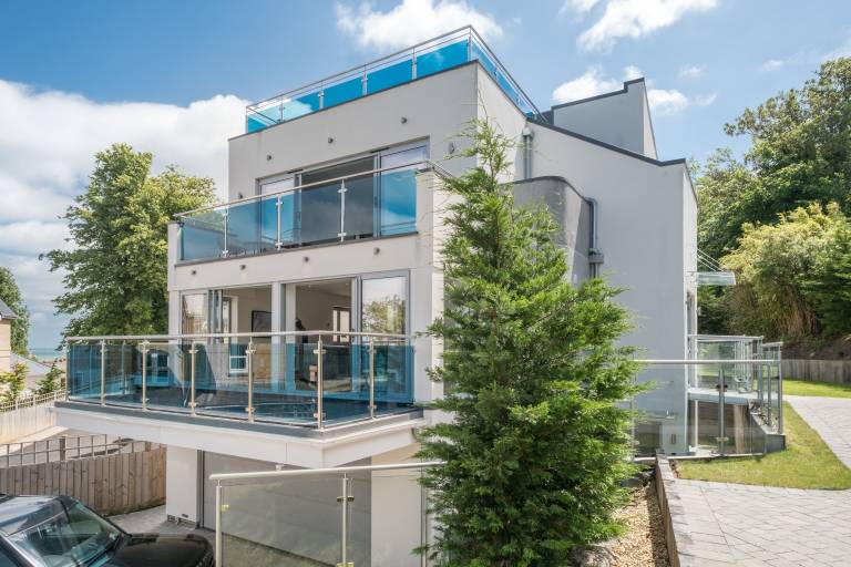 House Cowes