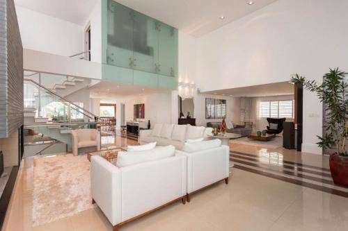Excelente casa com piscina em Guaruja — photo 2
