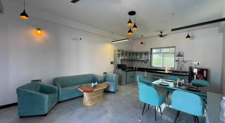 Ample villa with garden & private pool | Good for workation | Pets are welcome — photo 4